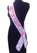 Load image into Gallery viewer, Gettin Hitched Bride Party Sash Glitter - Pink/White