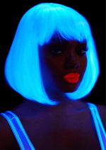 Load image into Gallery viewer, Leg Avenue Pearl Short Natural Bob Wig - White - One Size
