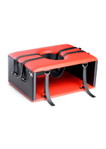 Load image into Gallery viewer, Master Series Queening Chair
